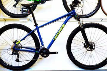 <span / トレイル6 アビスブルー</span> <span / トレイル6 アビスブルー</span>